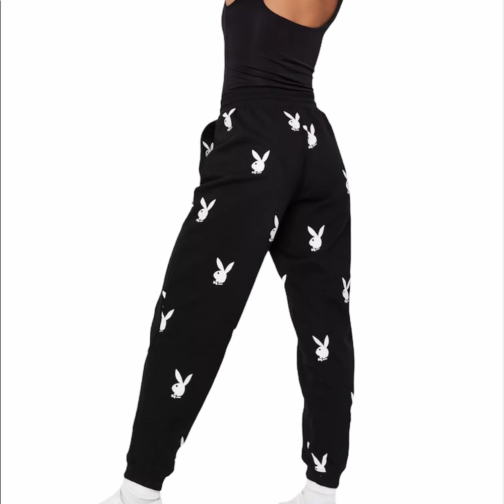 🔄 Playboy Black Repeat Bunny Print Joggers - Picture 3 of 6